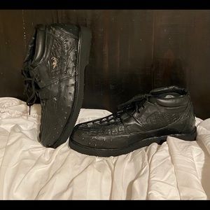 Brand new leather crocodile/ostrich print shoes.